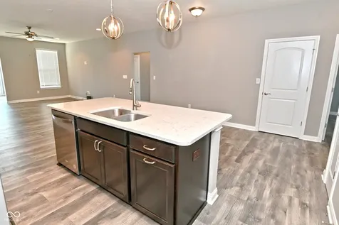 9170 Hedley Way E Avon IN 46123