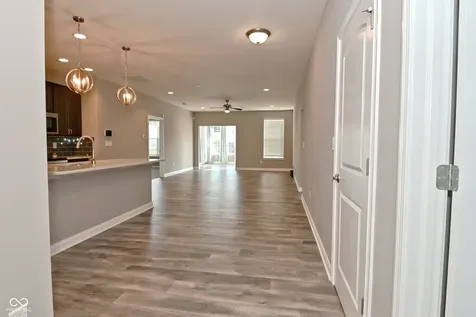 9170 Hedley Way E Avon IN 46123