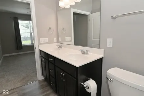 9170 Hedley Way E Avon IN 46123
