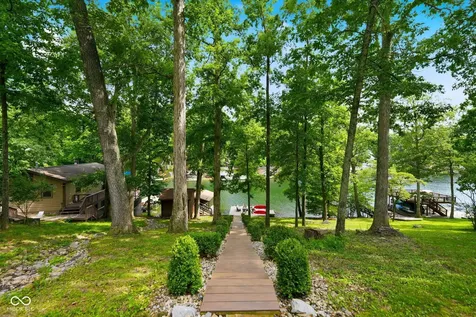 7215 Lion Drive Nineveh IN 46164