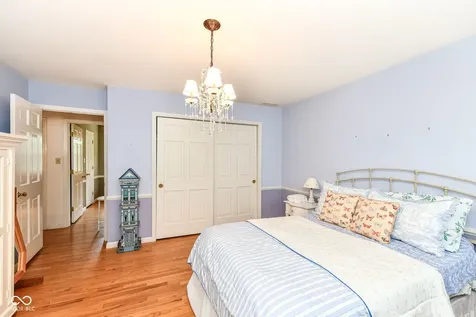 7138 Moorgate Road Indianapolis IN 46250