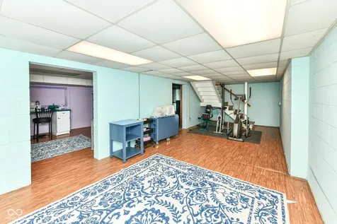 7138 Moorgate Road Indianapolis IN 46250