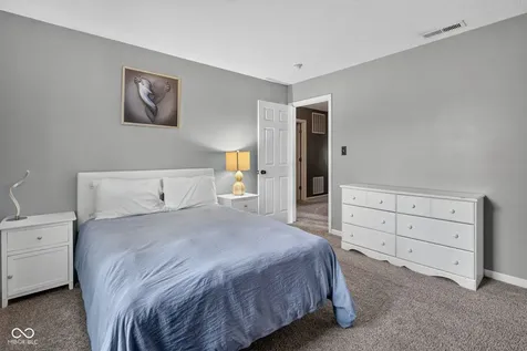 17078 Newberry Lane Westfield IN 46074