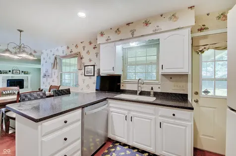 608 W Ralston Road Indianapolis IN 46217