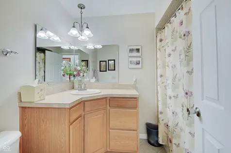 608 W Ralston Road Indianapolis IN 46217