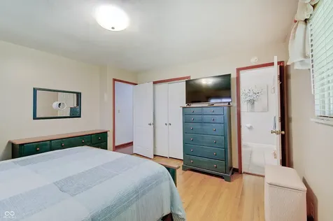 608 W Ralston Road Indianapolis IN 46217