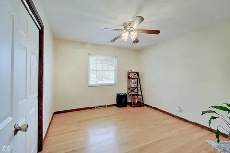 608 W Ralston Road Indianapolis IN 46217