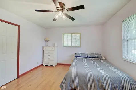 608 W Ralston Road Indianapolis IN 46217