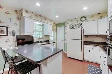 608 W Ralston Road Indianapolis IN 46217