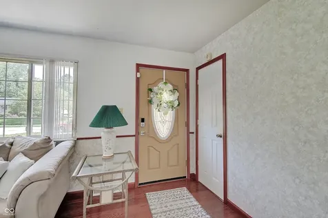 608 W Ralston Road Indianapolis IN 46217