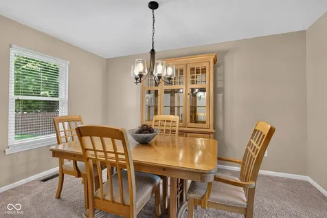 13895 Barnett Place Fishers IN 46038