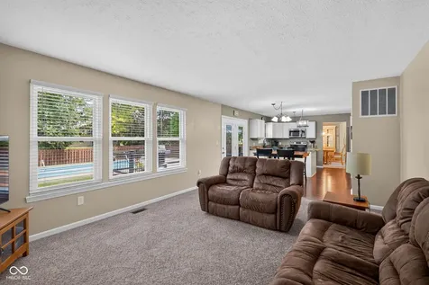 13895 Barnett Place Fishers IN 46038