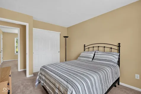 13895 Barnett Place Fishers IN 46038