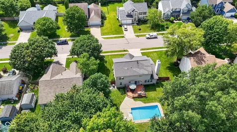 13895 Barnett Place Fishers IN 46038