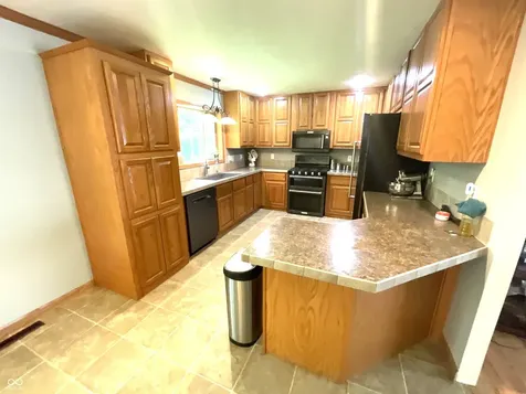1825 Pea Ridge Road Spencer IN 47460