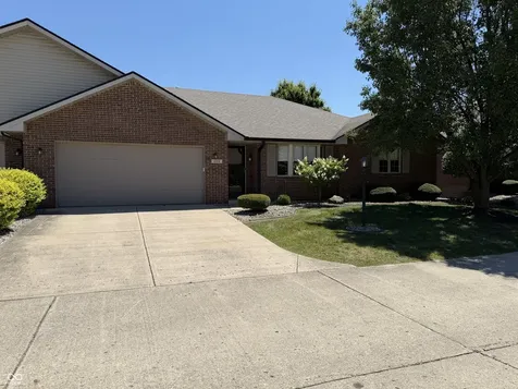 1206 Sugar Pine Drive Anderson IN 46012