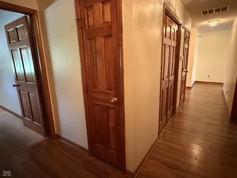 1206 Sugar Pine Drive Anderson IN 46012