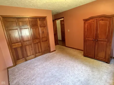 1206 Sugar Pine Drive Anderson IN 46012