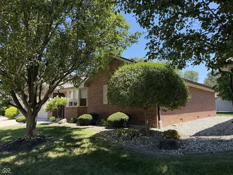 1206 Sugar Pine Drive Anderson IN 46012