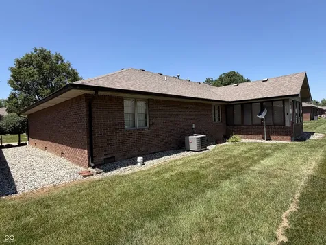 1206 Sugar Pine Drive Anderson IN 46012