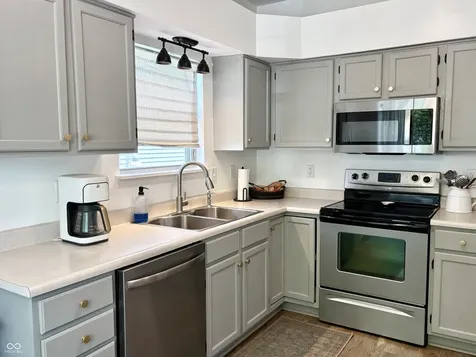 10989 Haig Point Drive Fishers IN 46037