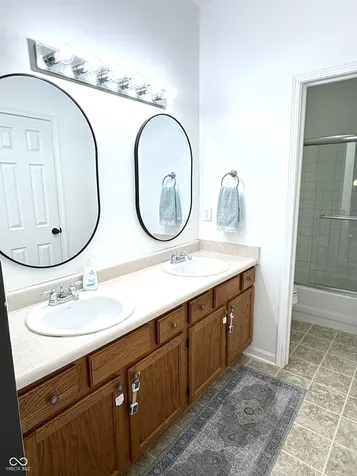 10989 Haig Point Drive Fishers IN 46037