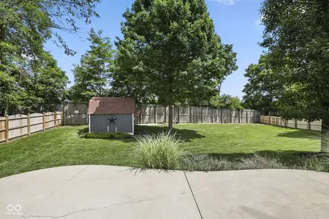 1223 Stave Oak Court Beech Grove IN 46107