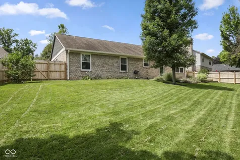 1223 Stave Oak Court Beech Grove IN 46107