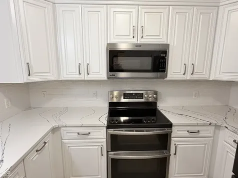 1598 Lacebark Drive Greenwood IN 46143