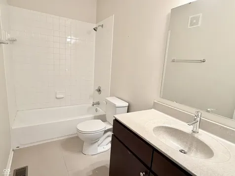 1598 Lacebark Drive Greenwood IN 46143