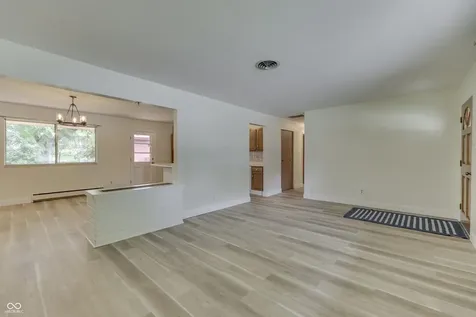 13 Edwards Court Beech Grove IN 46107