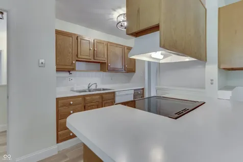 13 Edwards Court Beech Grove IN 46107