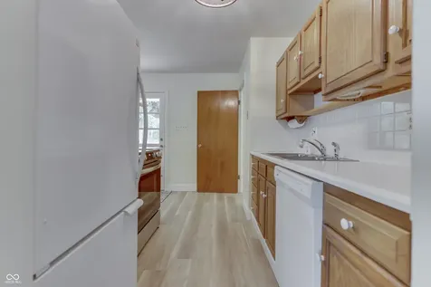 13 Edwards Court Beech Grove IN 46107