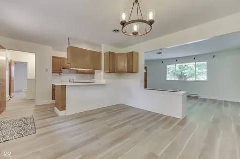 13 Edwards Court Beech Grove IN 46107
