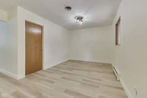 13 Edwards Court Beech Grove IN 46107