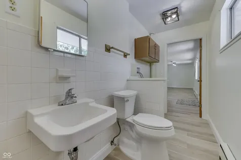 13 Edwards Court Beech Grove IN 46107