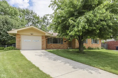13 Edwards Court Beech Grove IN 46107
