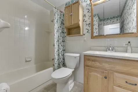 13 Edwards Court Beech Grove IN 46107