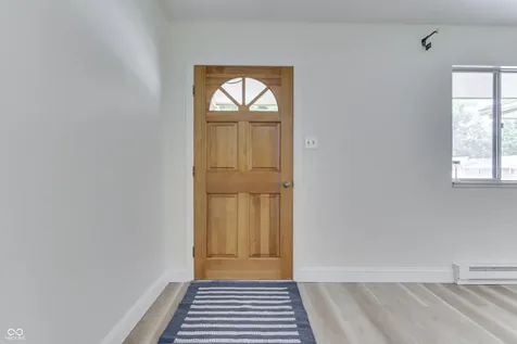 13 Edwards Court Beech Grove IN 46107