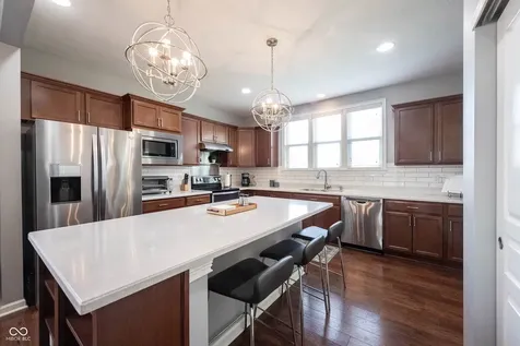 12871 Claret Court Fishers IN 46037