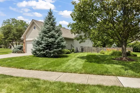 10774 Chesapeake Drive N Indianapolis IN 46236