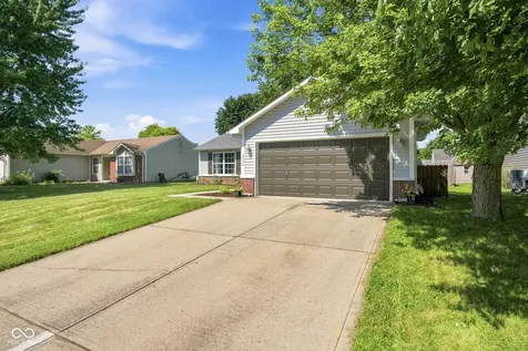 2230 Whitecliff Drive Indianapolis IN 46234