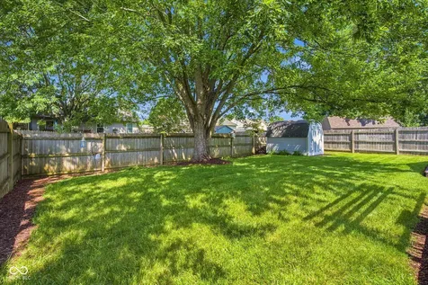 2230 Whitecliff Drive Indianapolis IN 46234