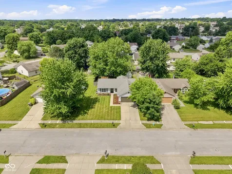 2230 Whitecliff Drive Indianapolis IN 46234