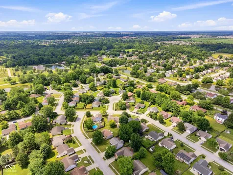 2230 Whitecliff Drive Indianapolis IN 46234
