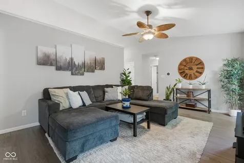 2230 Whitecliff Drive Indianapolis IN 46234