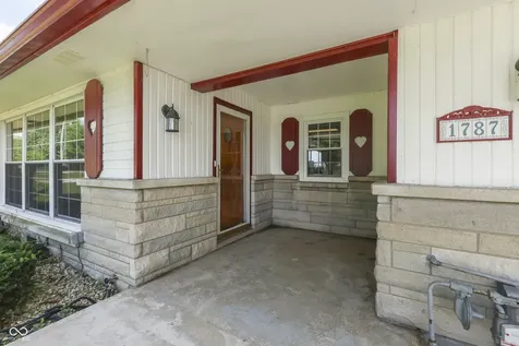 1787 W 250 S Shelbyville IN 46176