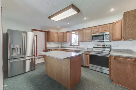 1787 W 250 S Shelbyville IN 46176