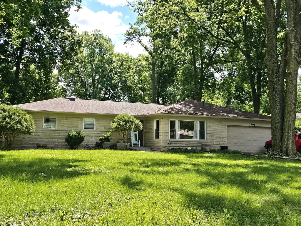 10305 Ruckle Street Carmel IN 46280