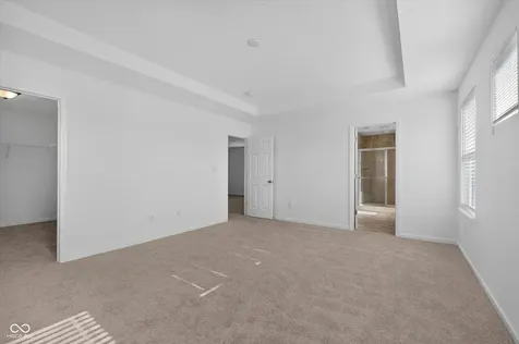 5115 Triple Crown Way Indianapolis IN 46237